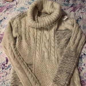Abercrombie and Fitch Cowlneck sweater
